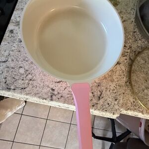 Cooking pan and decor